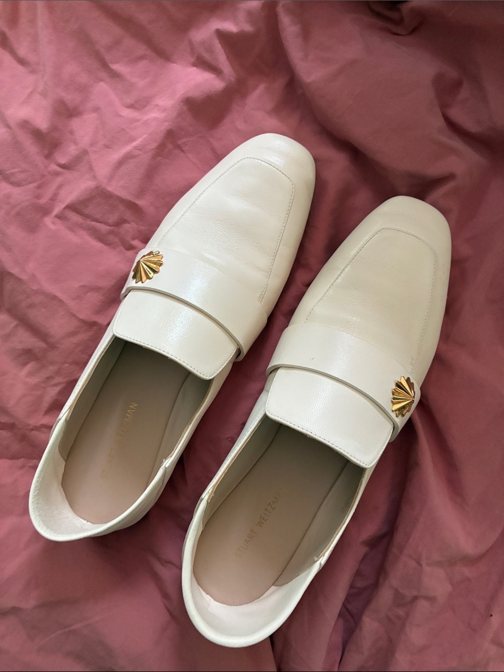 Stuart Weitzman Cream Leather Loafers with Gold Shell Accent